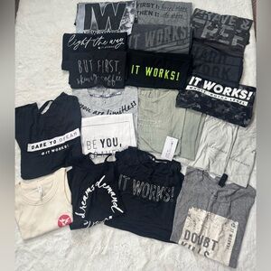 Itworks Medium Clothes bunch